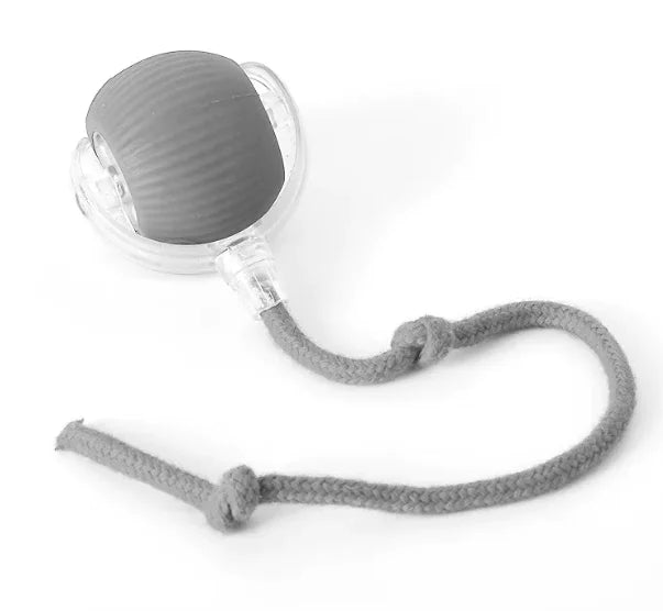 Pelota autorolante para gatos